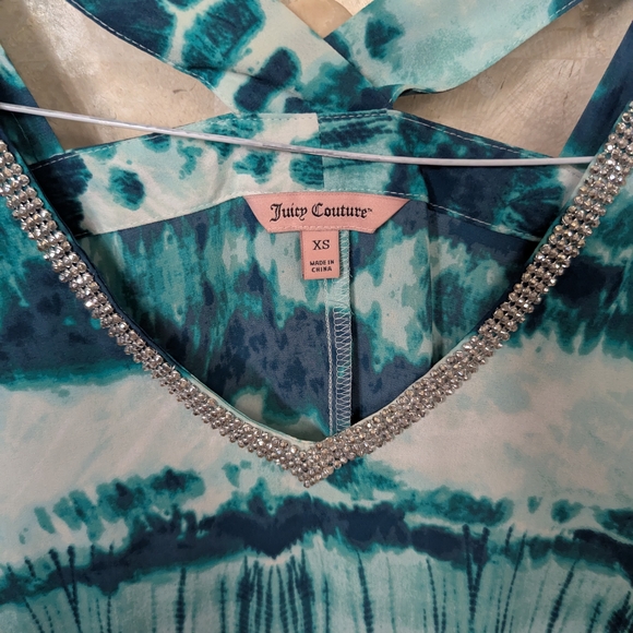 2 Juicy Couture Rhinestone Tops In Grey And In Tie-Dye Teal - Picture 5 of 9